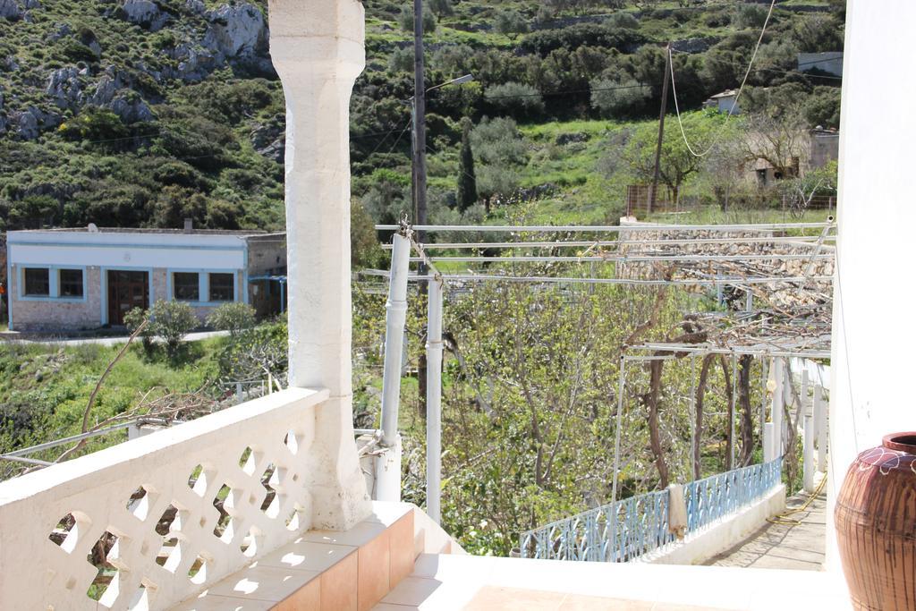 La Villa Di Zazopetra Menetai Bagian luar foto