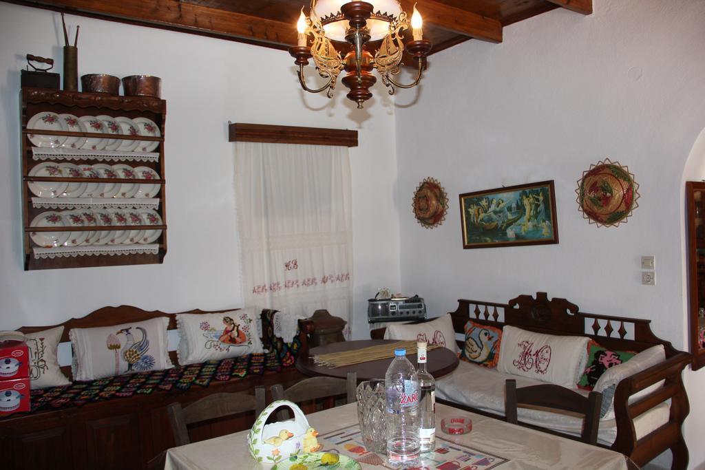 La Villa Di Zazopetra Menetai Bagian luar foto